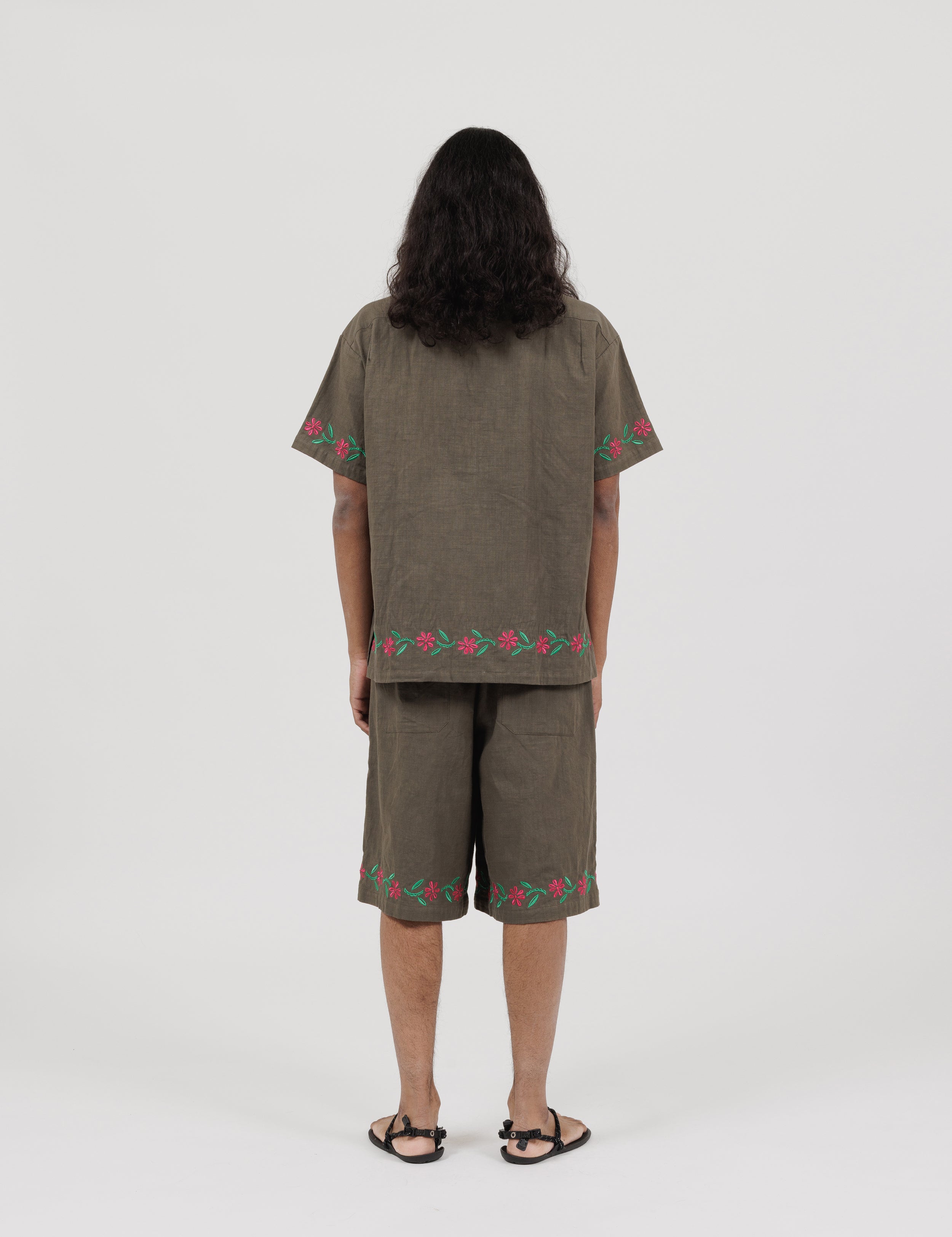 Embroidered Shorts (Olive)