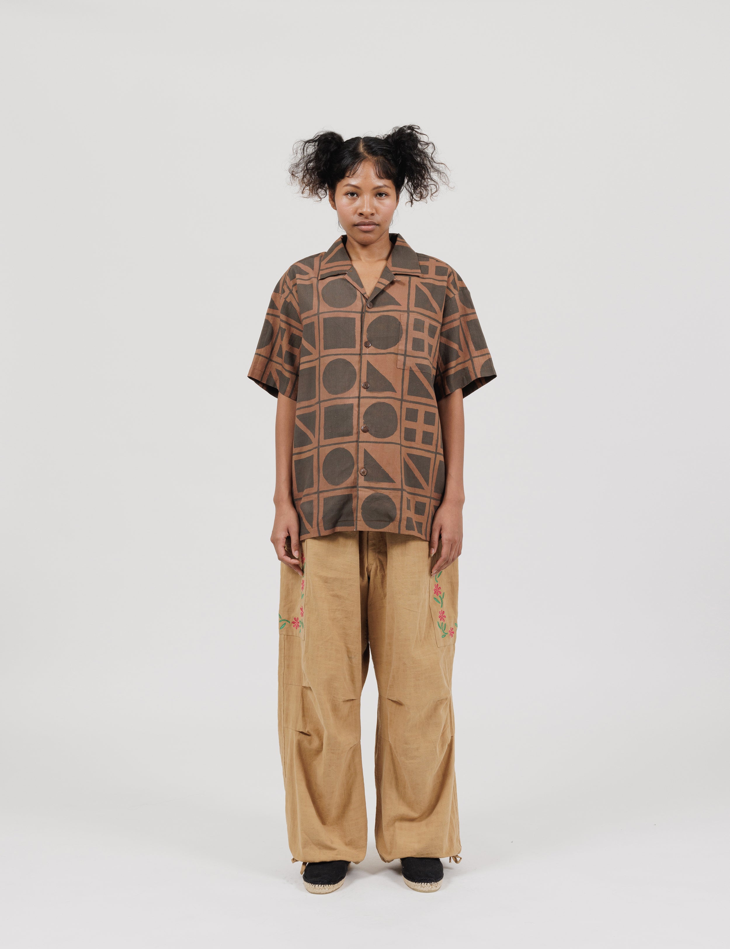 Embroidered Cargo Pants (Mango)