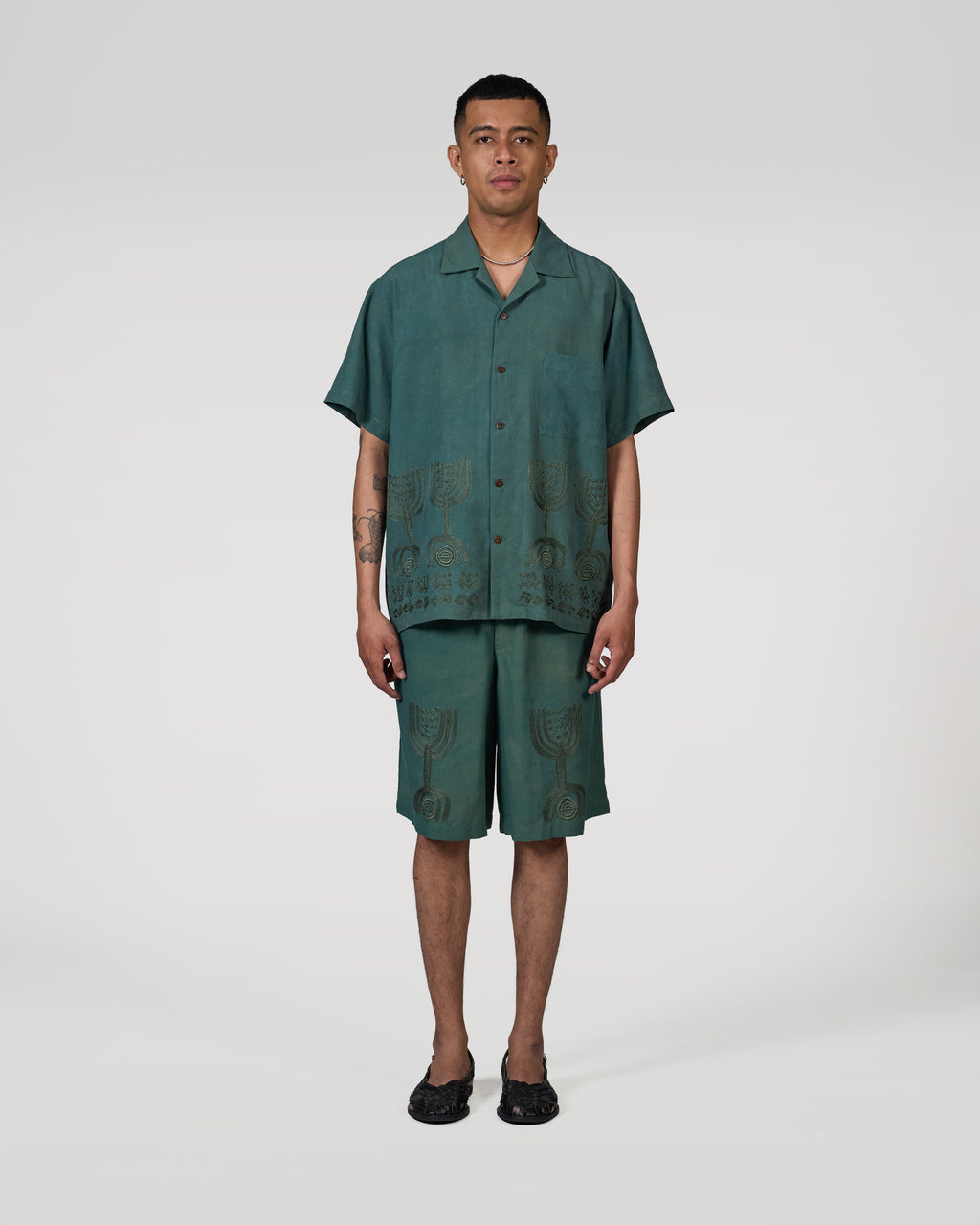Seeds of Life Shorts Olive